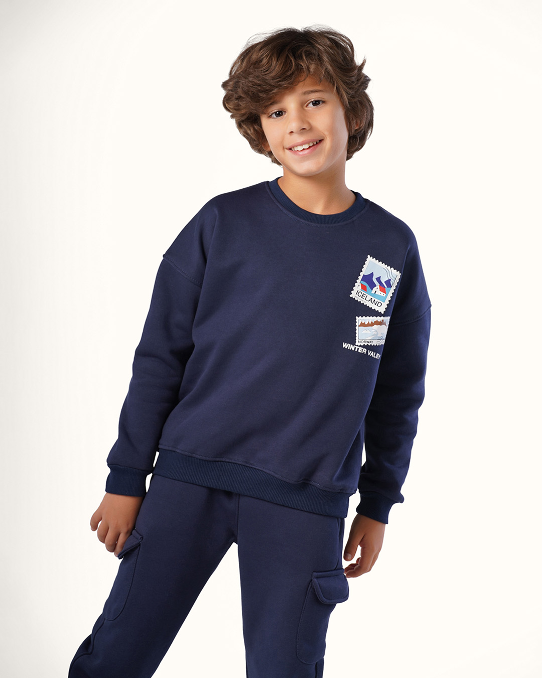 Enfants en pyjamas en Islande enfants