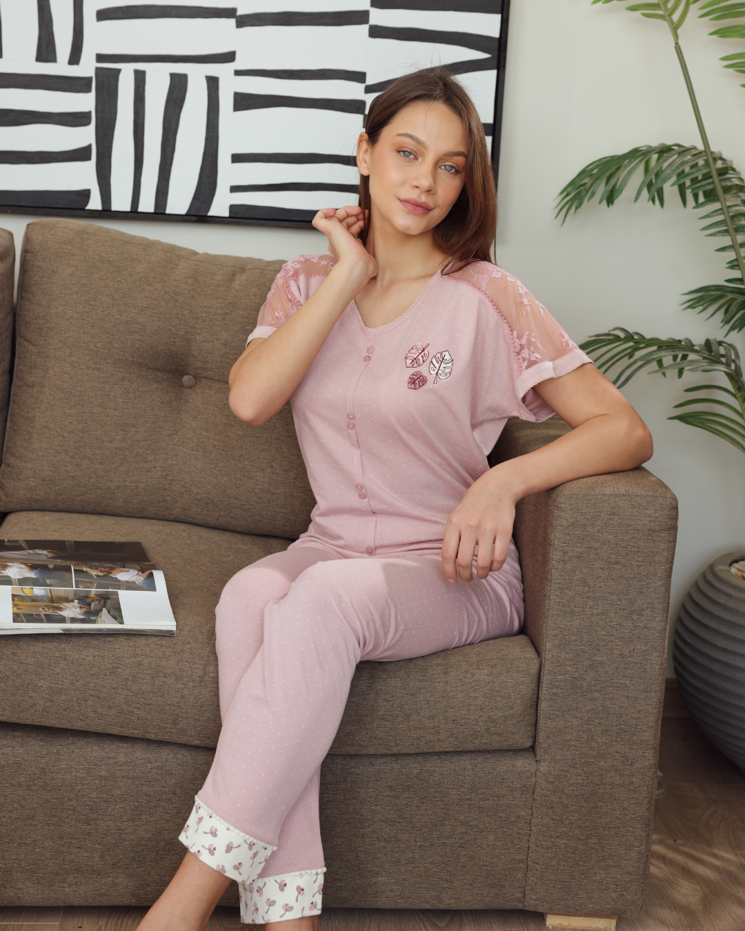 بيجاما حريمي نصف كم بنطلون طويل تطريز كم دانتيل