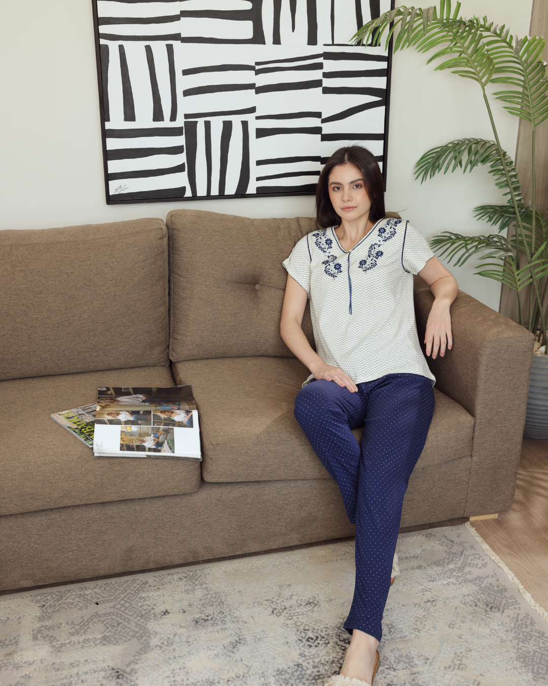 بيجاما حريمي نصف كم بنطلون طويل طباعة زجزاج مع منقط