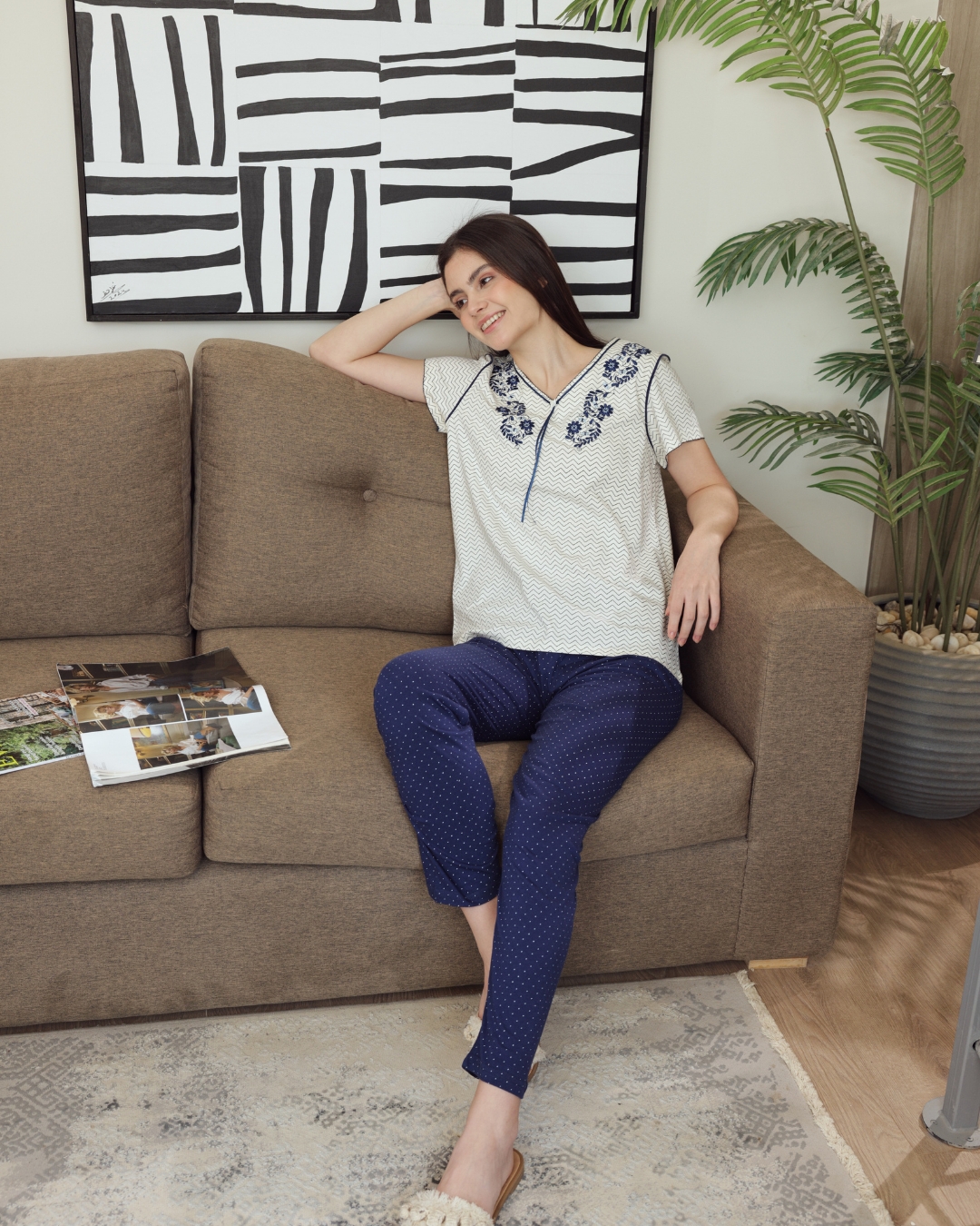 بيجاما حريمي نصف كم بنطلون طويل طباعة زجزاج مع منقط