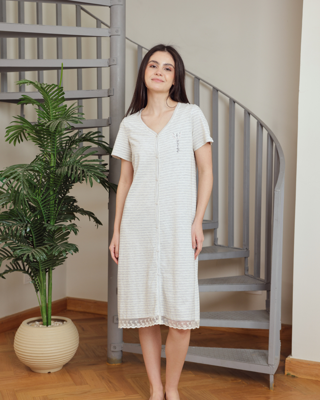 نايت شيرت قصيرة نصف كم طباعة مقلم