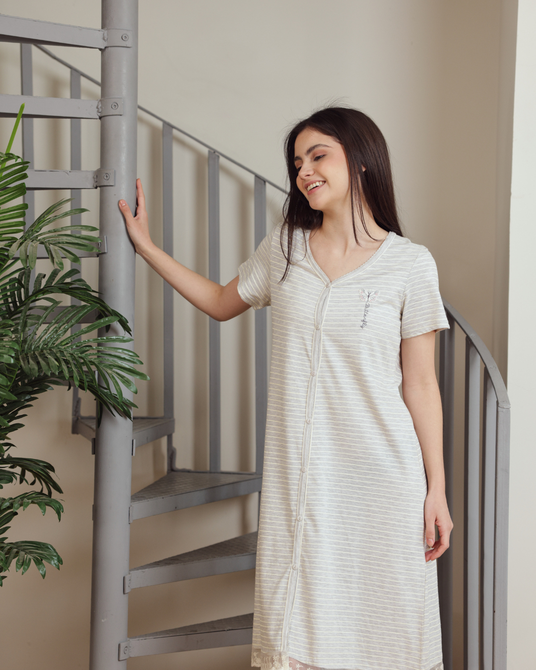 نايت شيرت قصيرة نصف كم طباعة مقلم