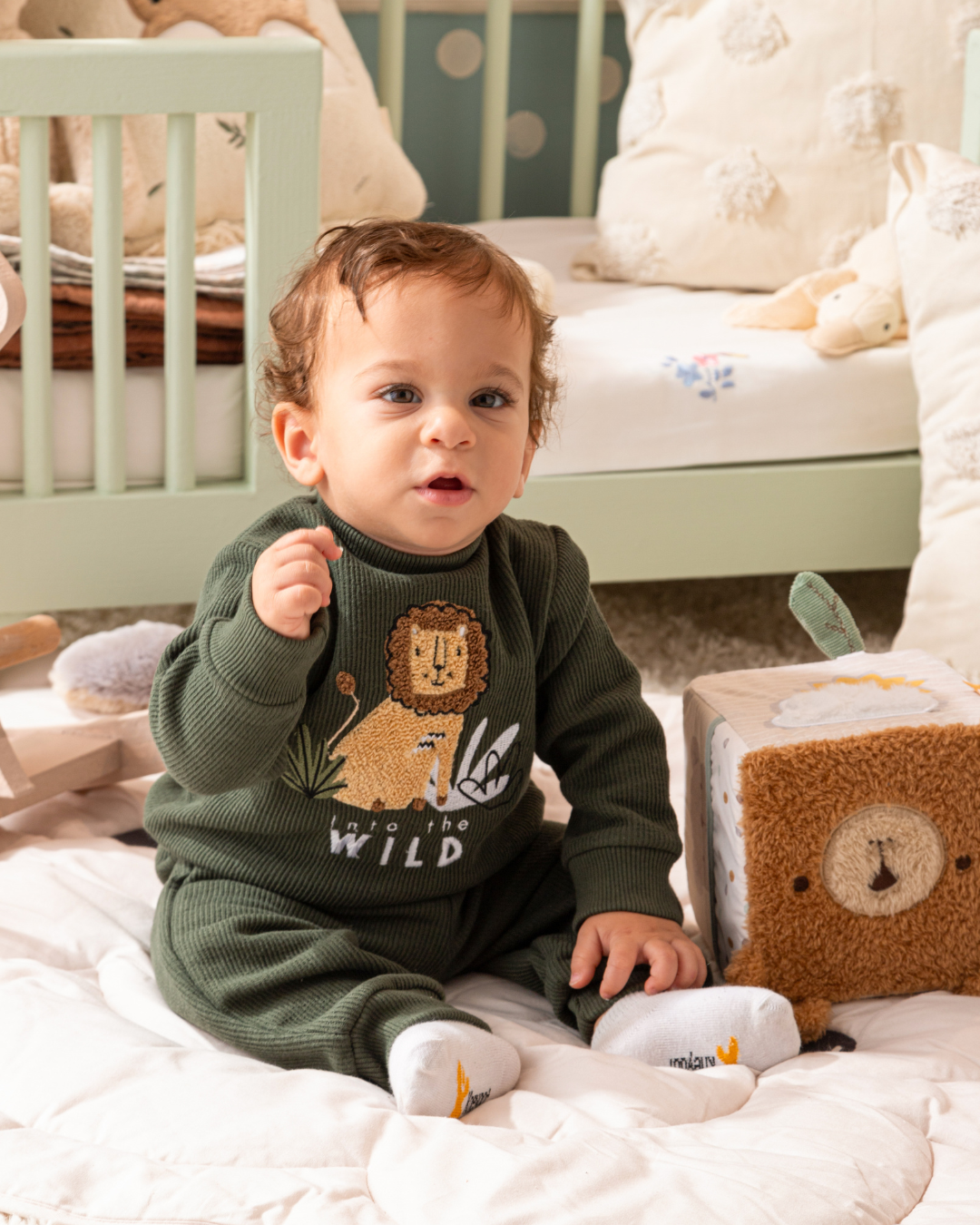 Wild Lion Boys' Long Sleeve Pajamas