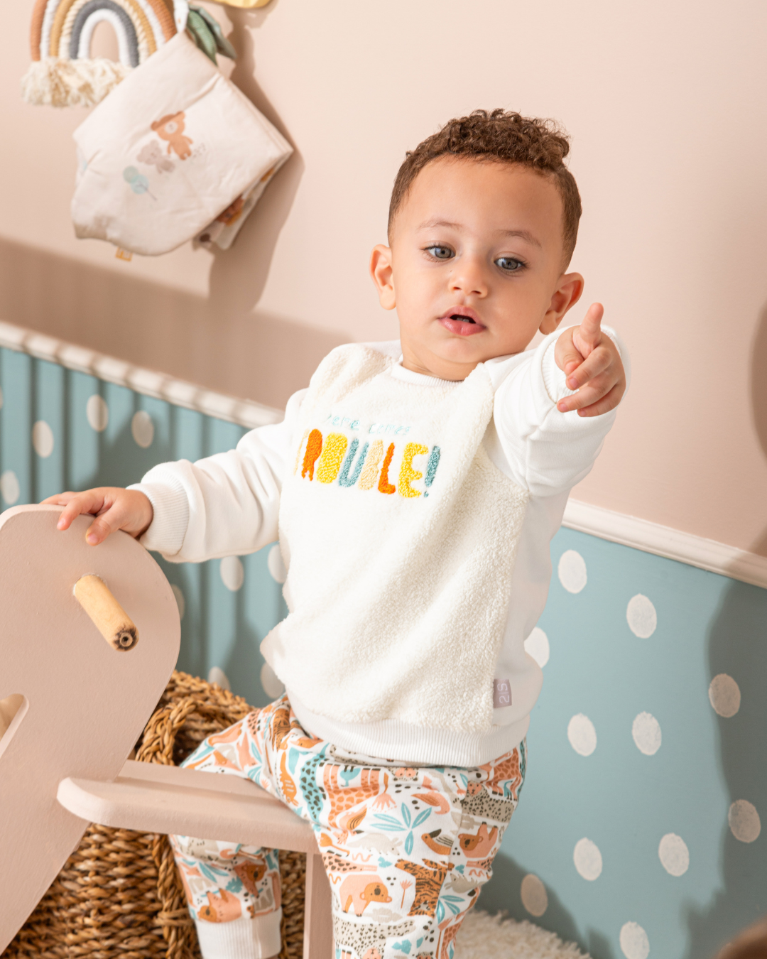 Here Come Trouble بيجاما بيبي اولادي