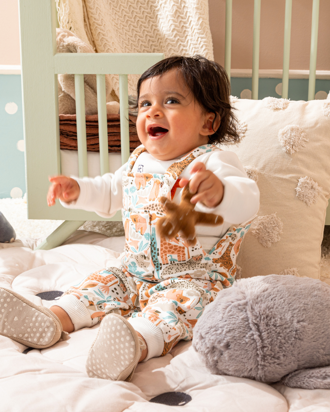 Get out and explore سالوبيت بيبي اولادي تيشرت قطعتين ميلتون قطن