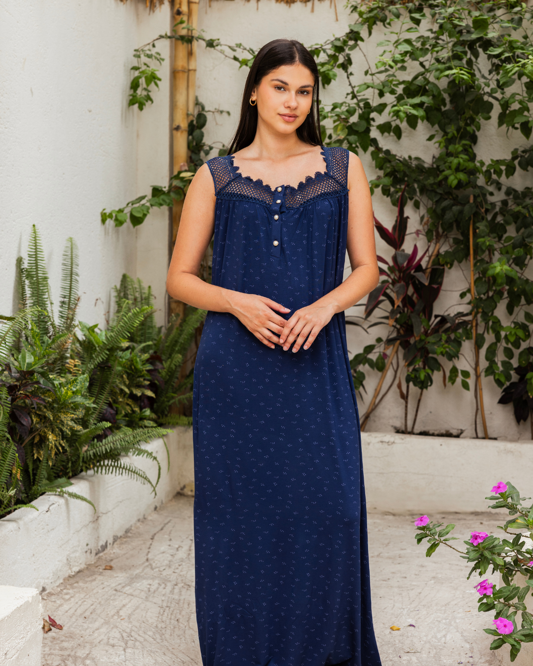 جلابية فسكوز ليكرا منقطه كت بدانتيل