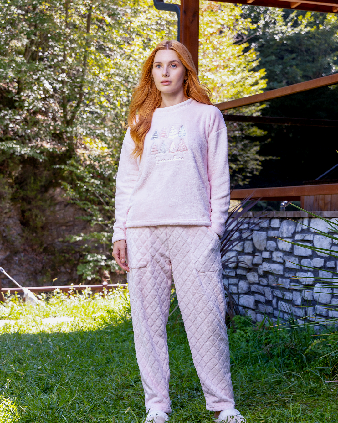 Love nature women's off shoulder pajamas