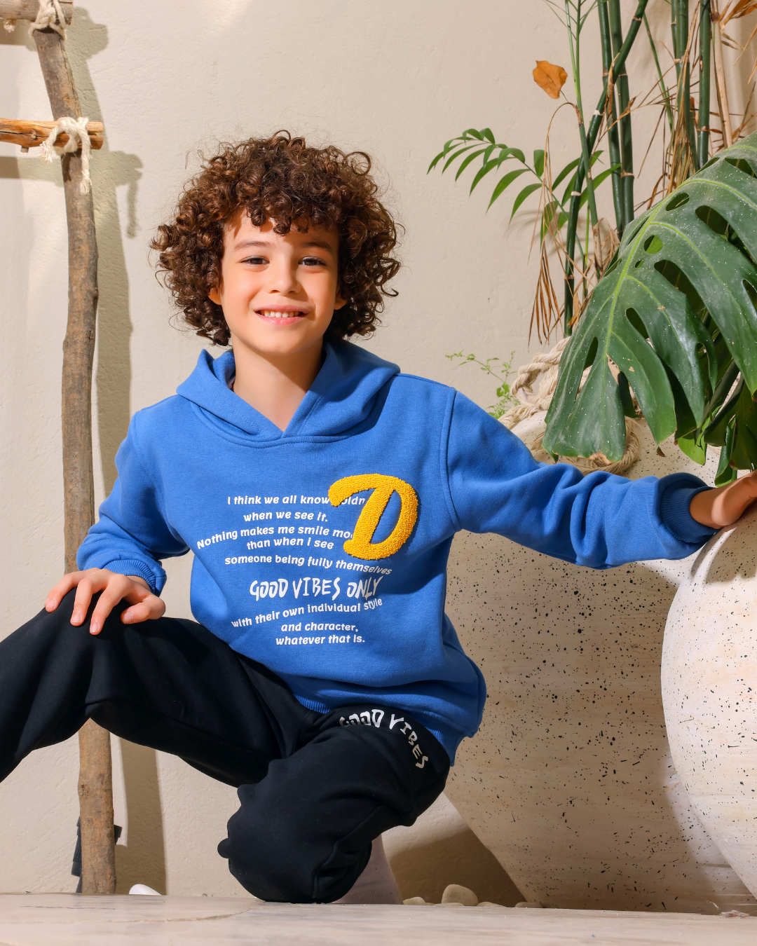 Good Vibes بيجامه اولادي وسط