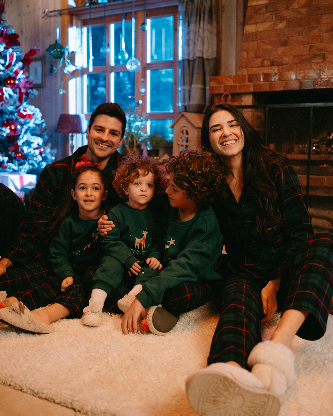 Holiday Season بيجاما أطفالي كُم طويل