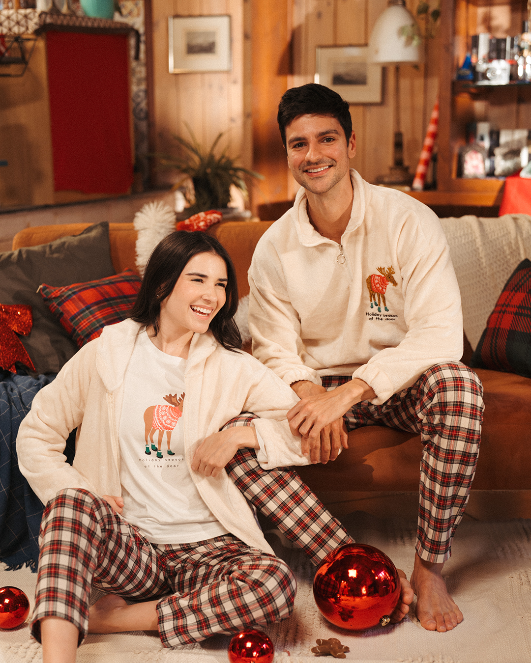 Holiday Season Men's High Neck Pajamas