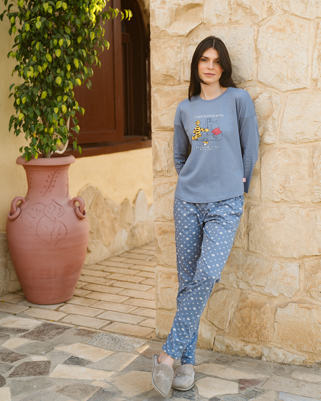 Pooh and family women's off shoulder pajamas