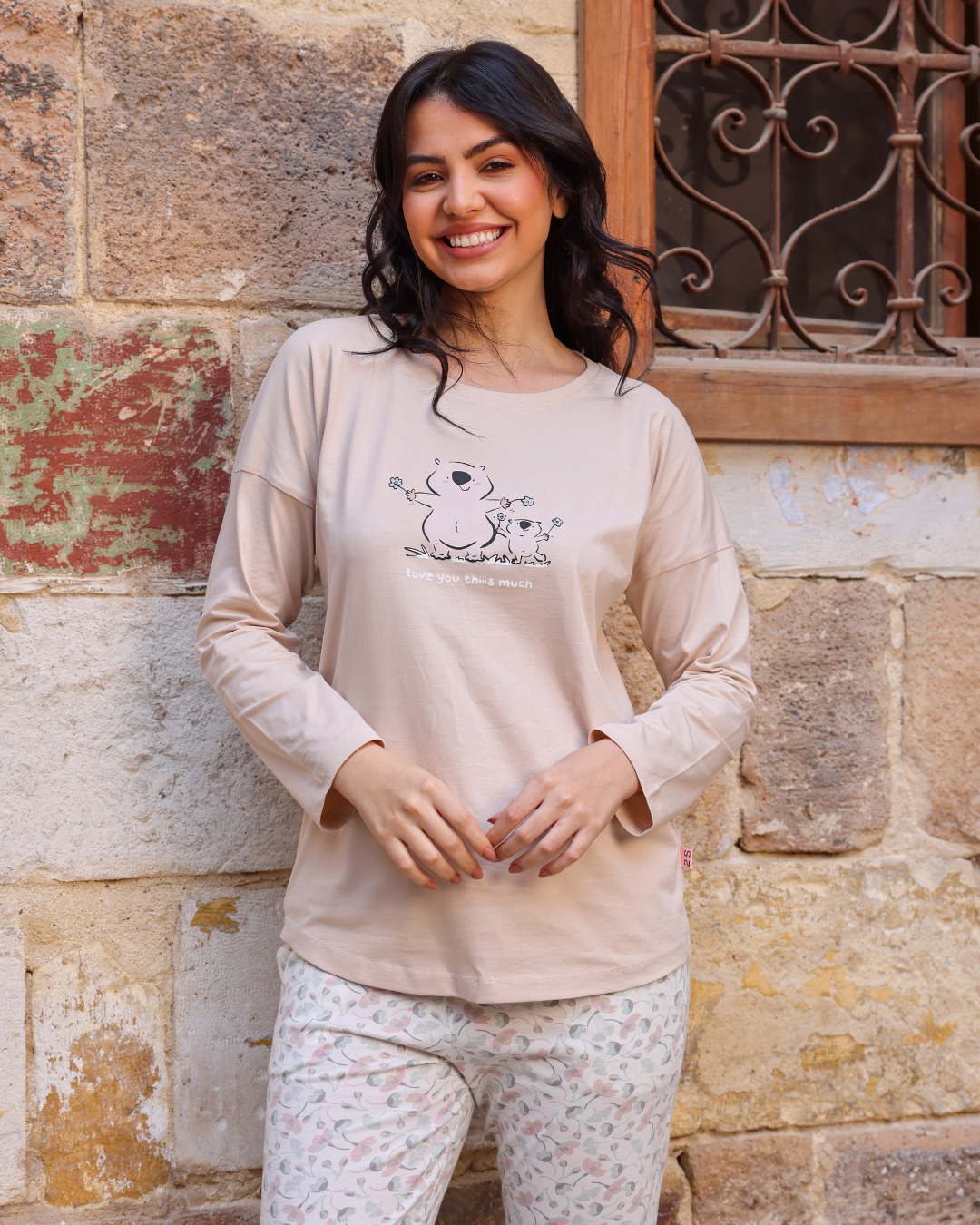 Mom and baby hedgehog women's off shoulder pajamas