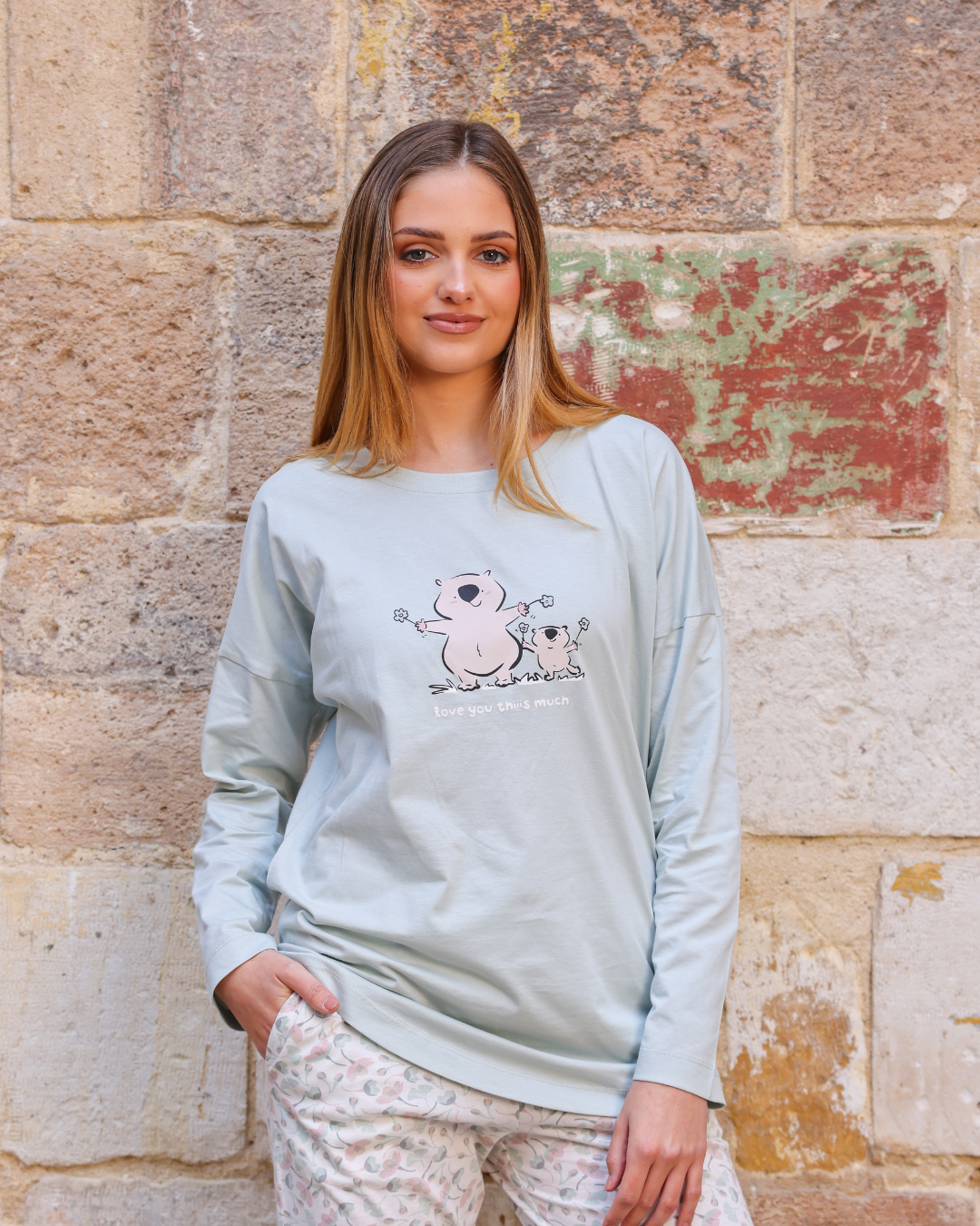 Mom and baby hedgehog women's off shoulder pajamas