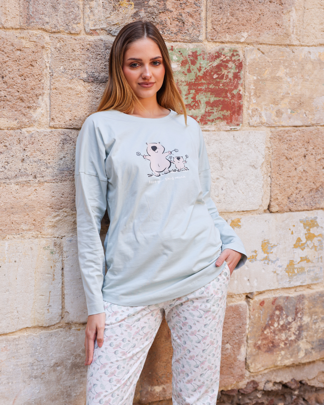 Mom and baby hedgehog women's off shoulder pajamas