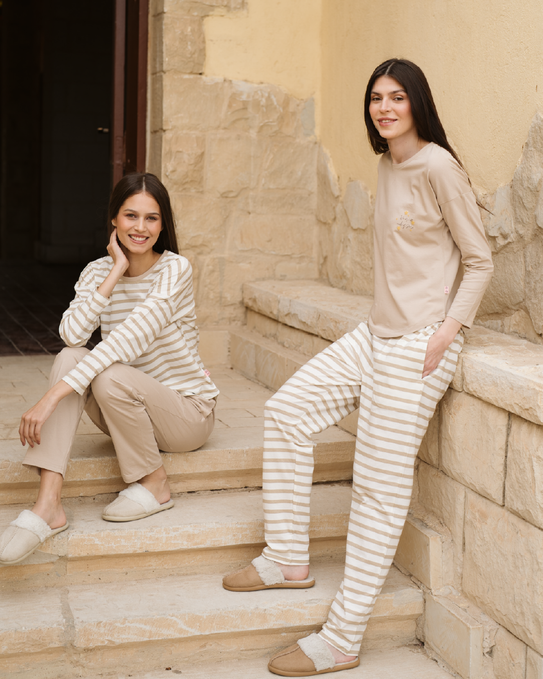 We are all made of stars بيجاما حريمي مقلم