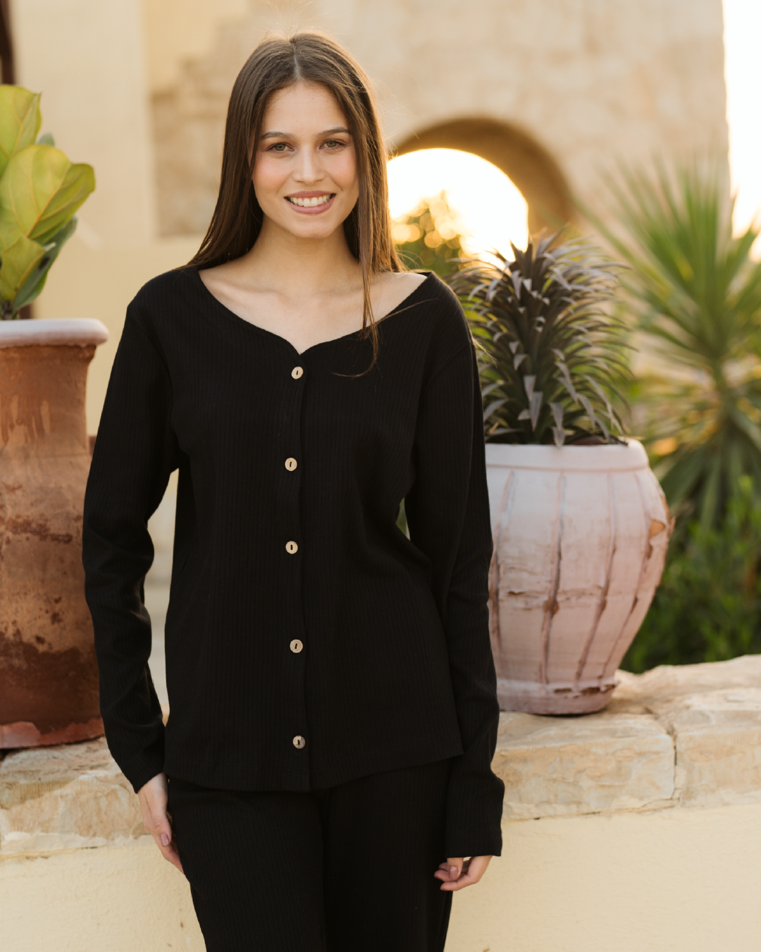 interlock Loung set  طقم حريمي بزراير وبنطلون واسع