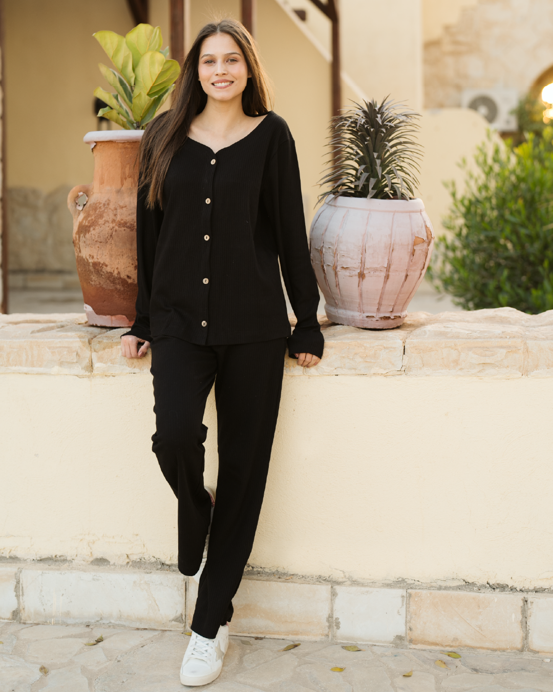 interlock Loung set  طقم حريمي بزراير وبنطلون واسع