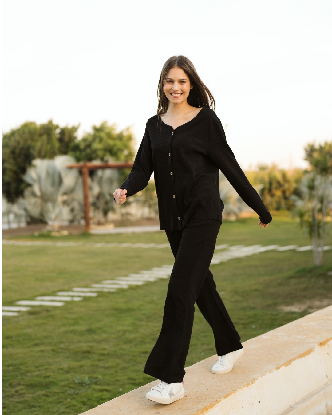 interlock Loung set  طقم حريمي بزراير وبنطلون واسع