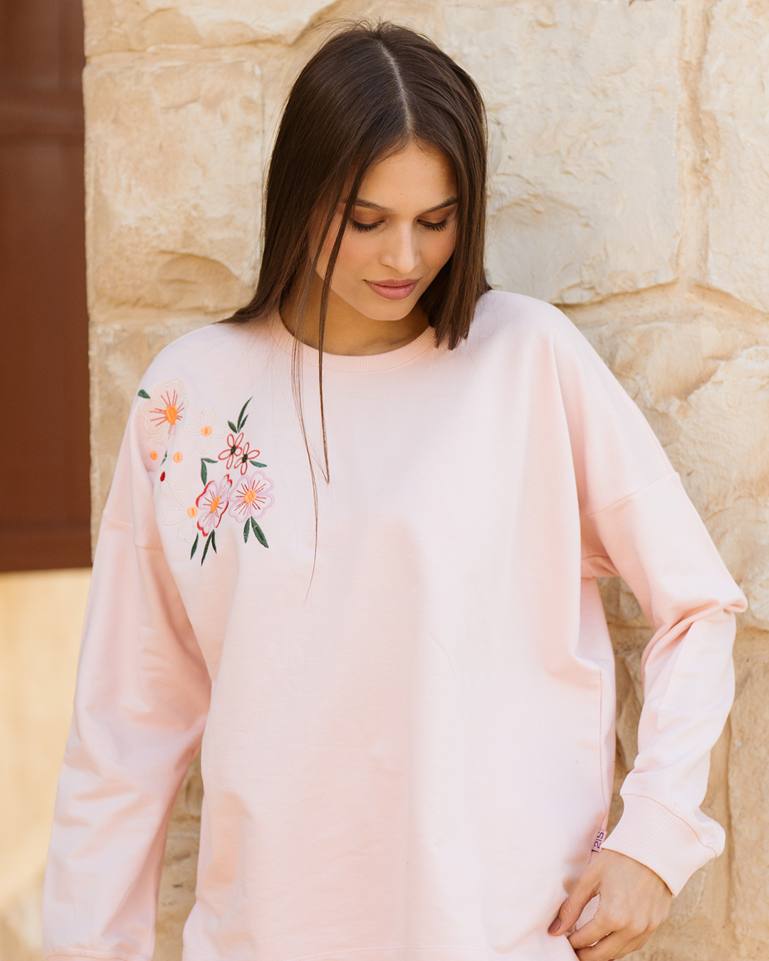 Floral woman بيجاما حريمي بكم و بنطلون بفتحه اماميه