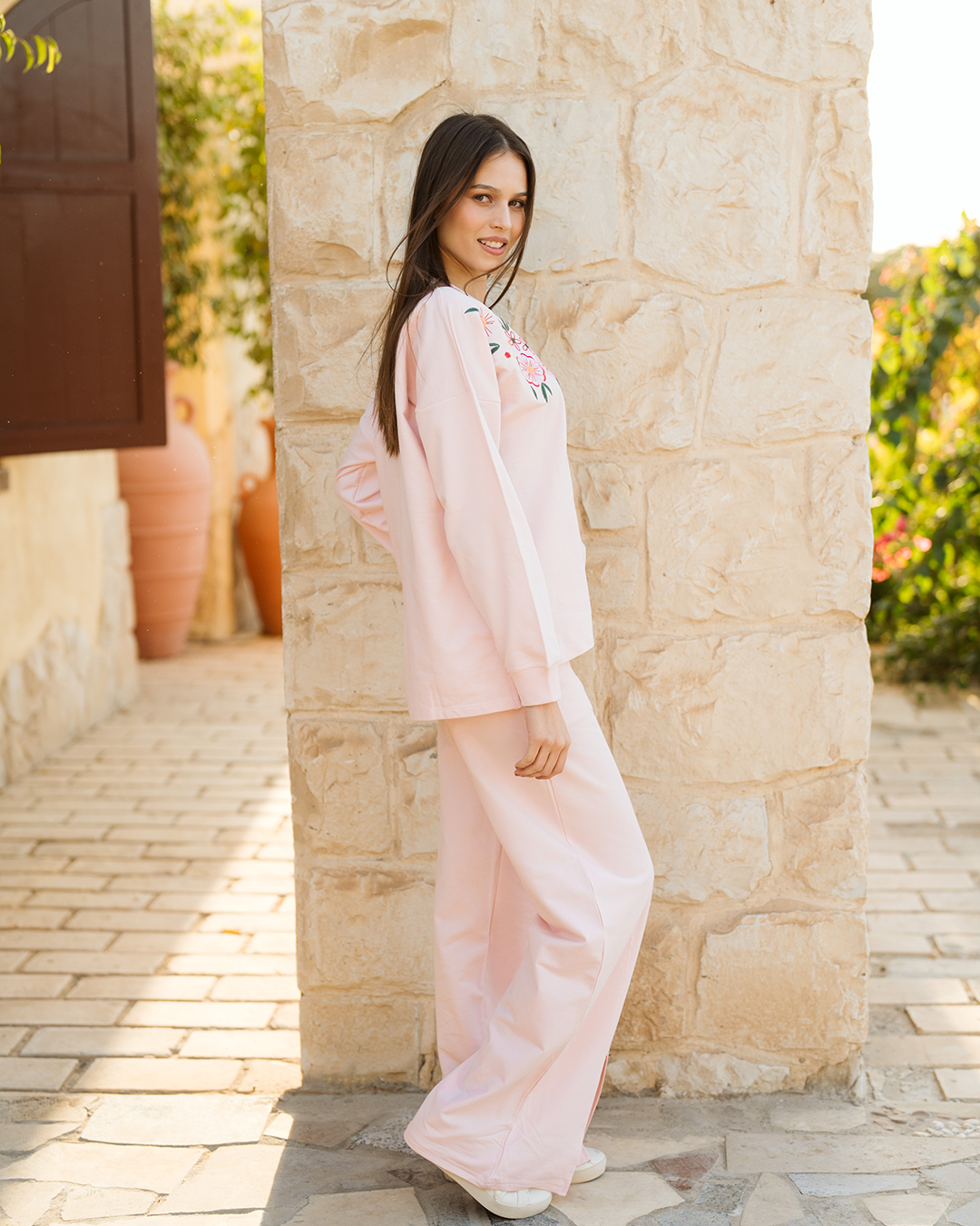 Floral woman بيجاما حريمي بكم و بنطلون بفتحه اماميه