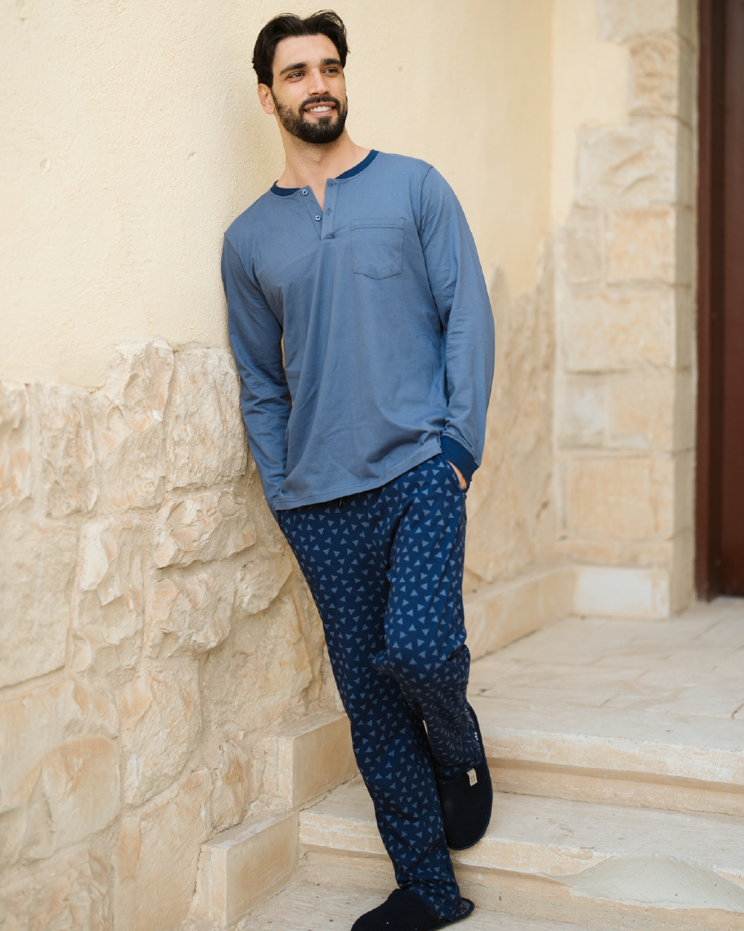 Triangles بيجاما رجالي بكم و بنطلون