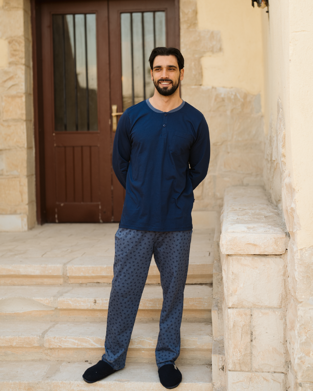 Triangles بيجاما رجالي بكم و بنطلون