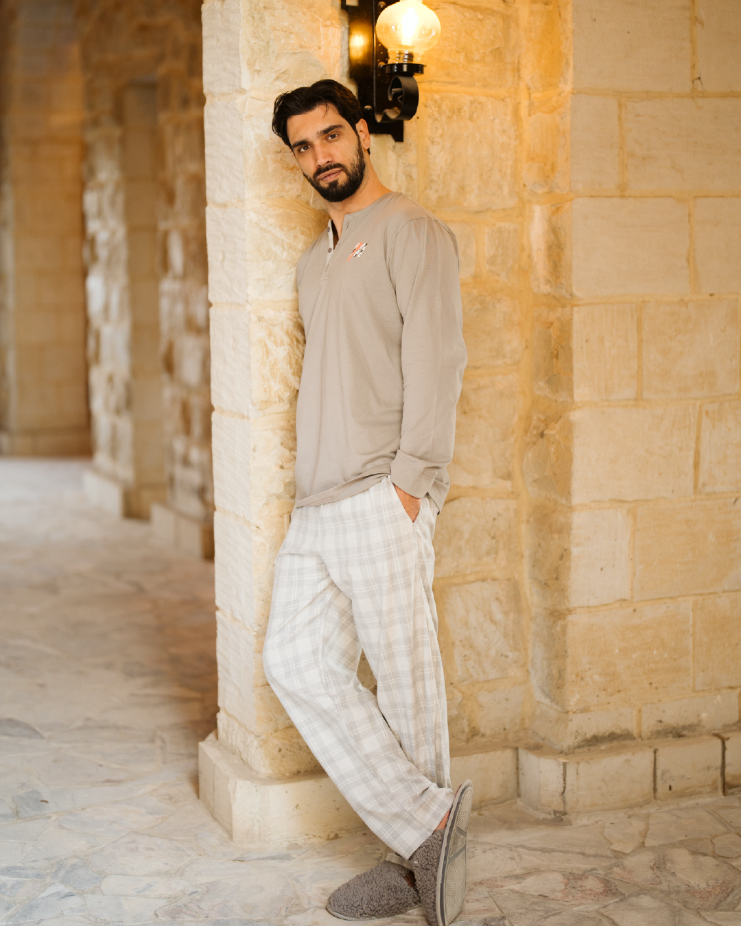 Explore بيجاما رجالي بزراير