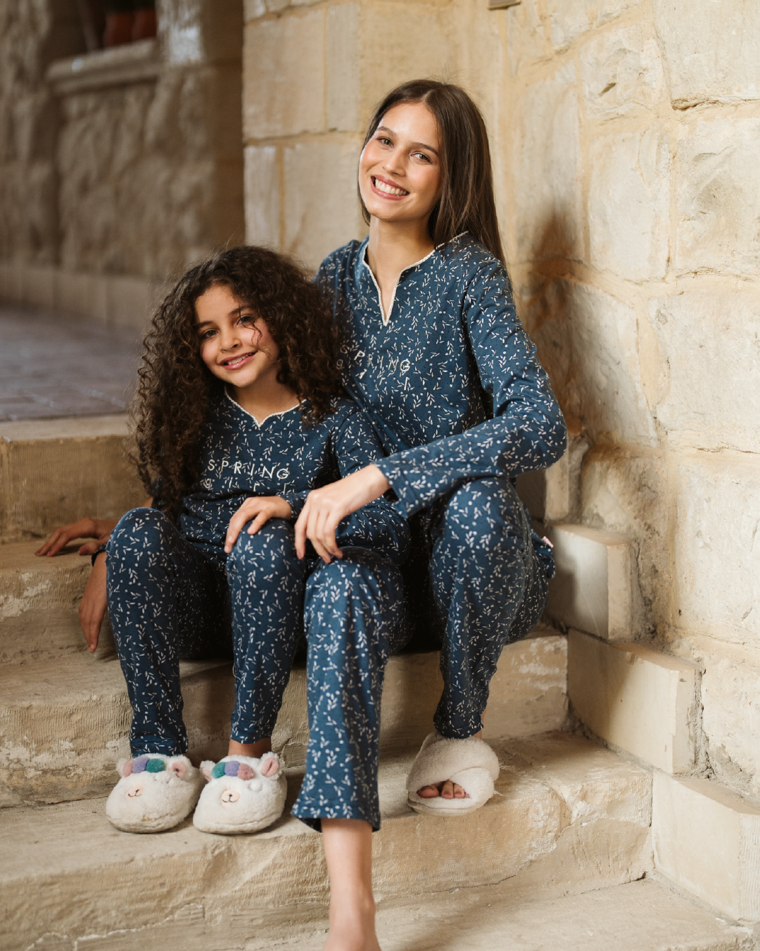 tiny roses بيجاما بناتي كُم طويل