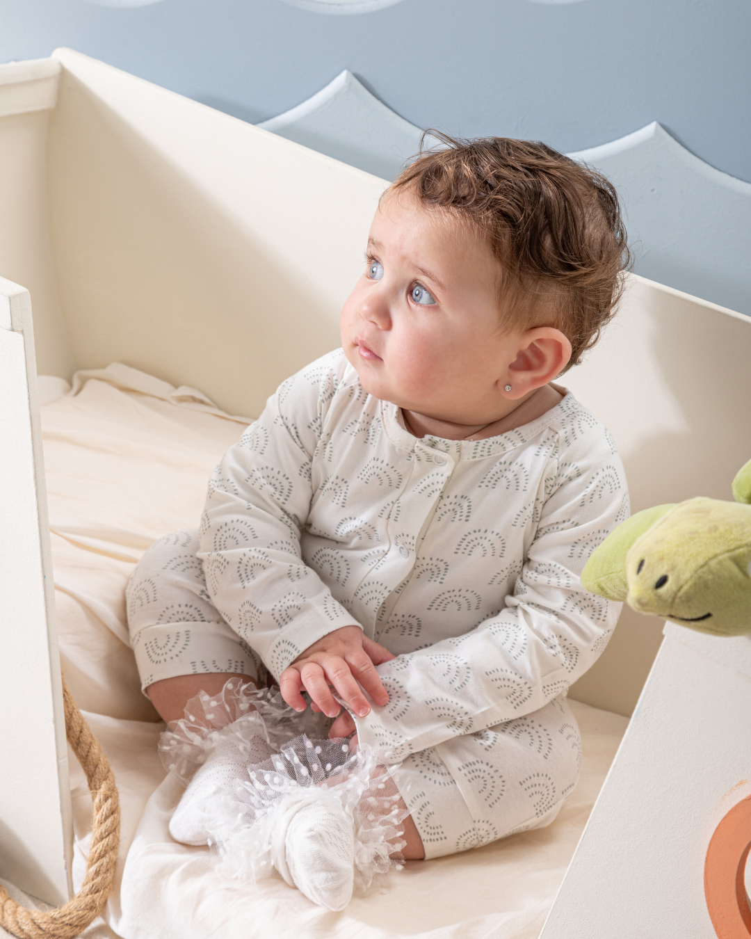 Boohoo Rainbows سالوبيت مواليد رَجلان