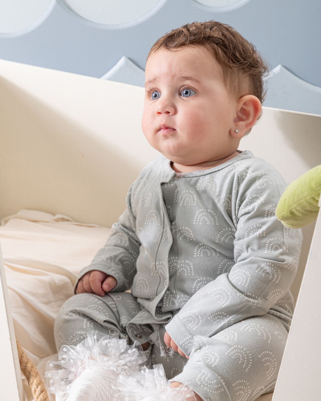 Boohoo Rainbows سالوبيت مواليد رَجلان