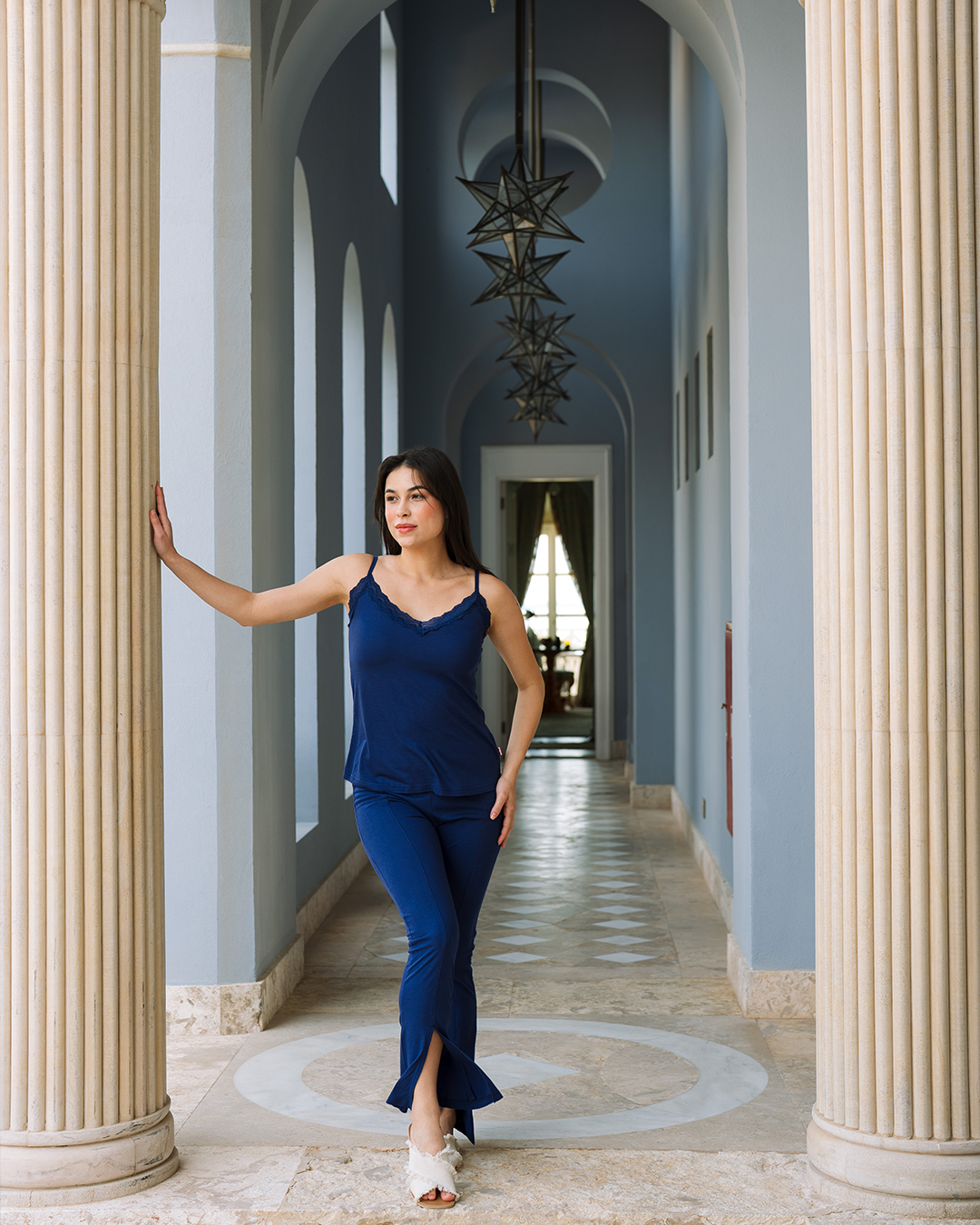 Geometric vibes lady بيجاما حريمي حمالات و بنطلون