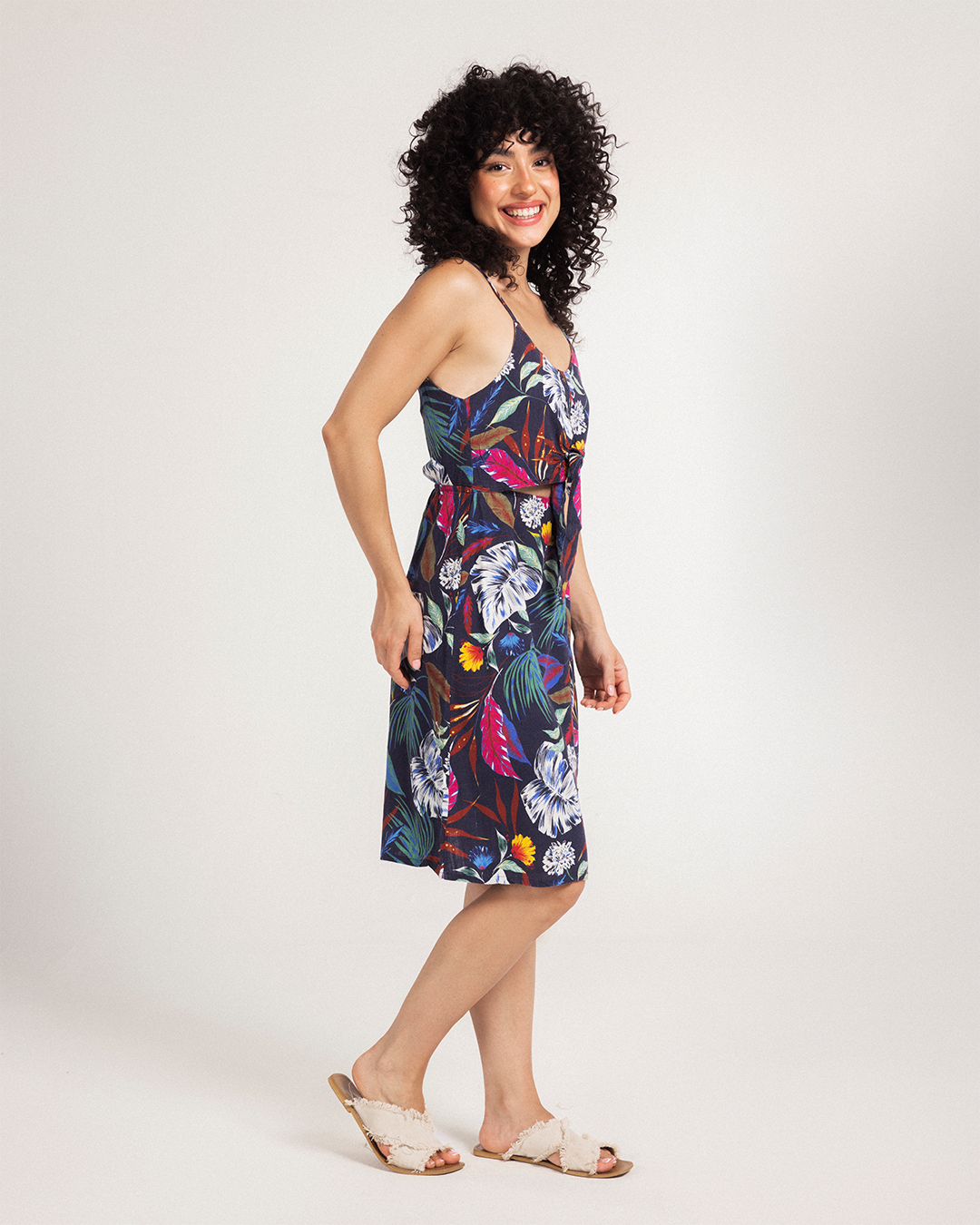 فستان كتان برباط طباعه اوراق شجر