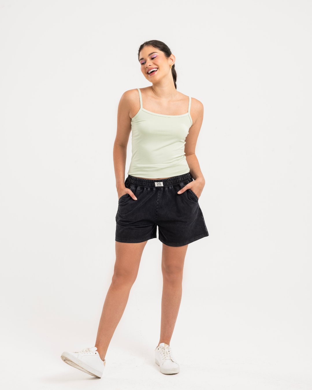 توب حريمي حماله فسكوز ليكرا