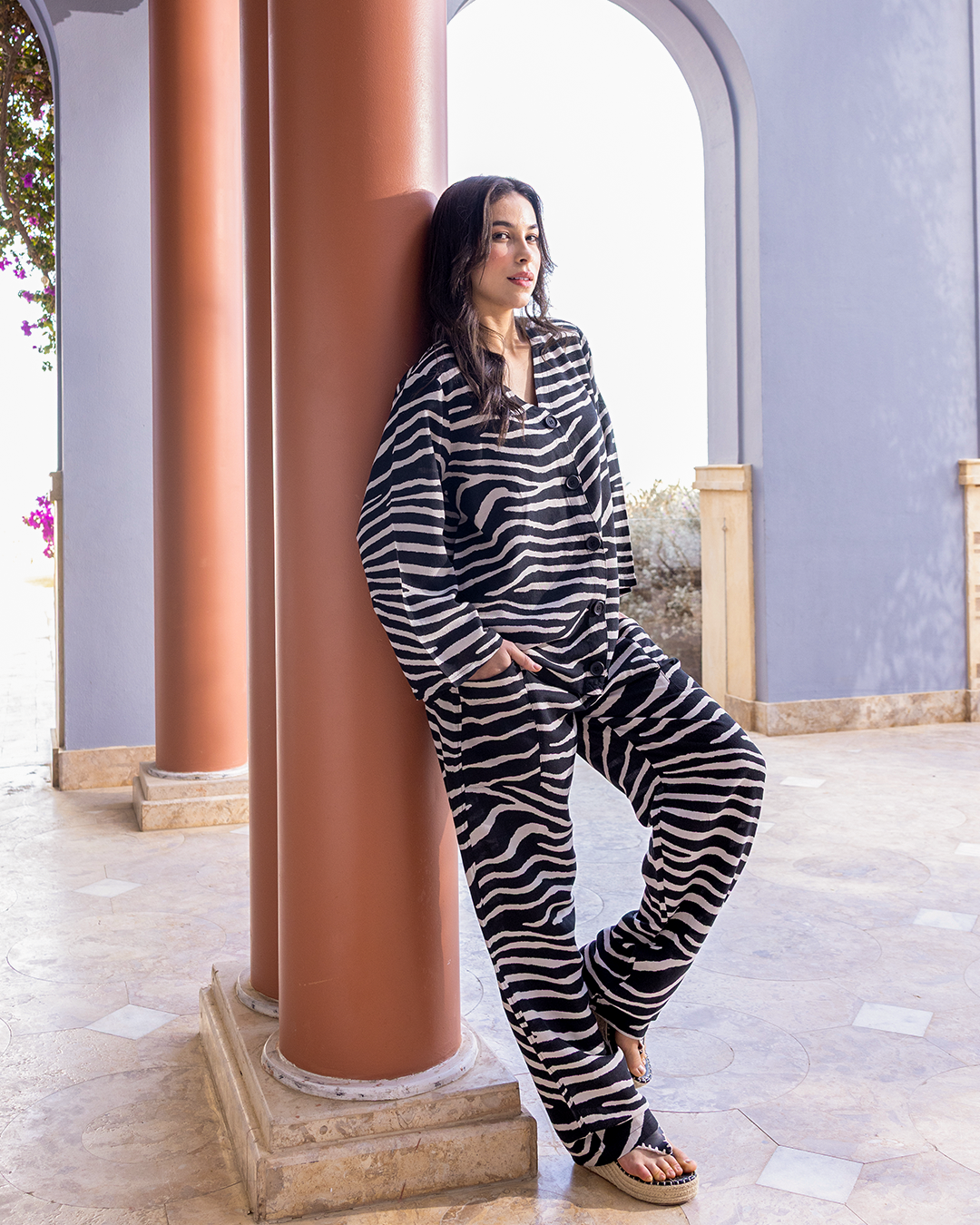 طقم كتان بزراير مطبوع