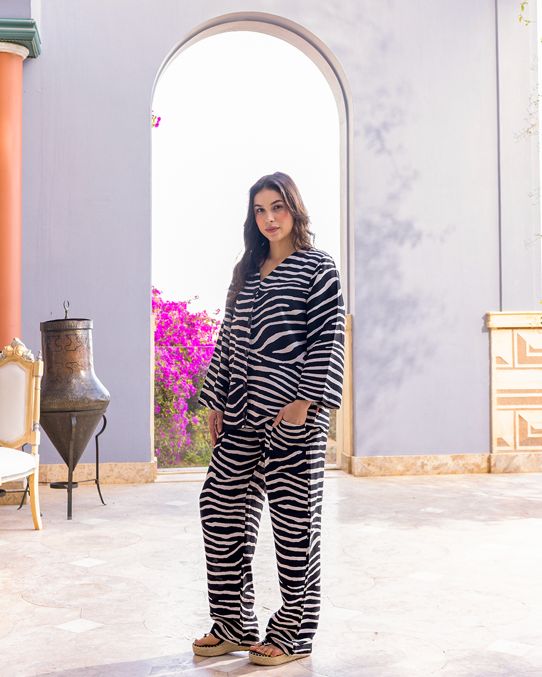 طقم كتان بزراير مطبوع