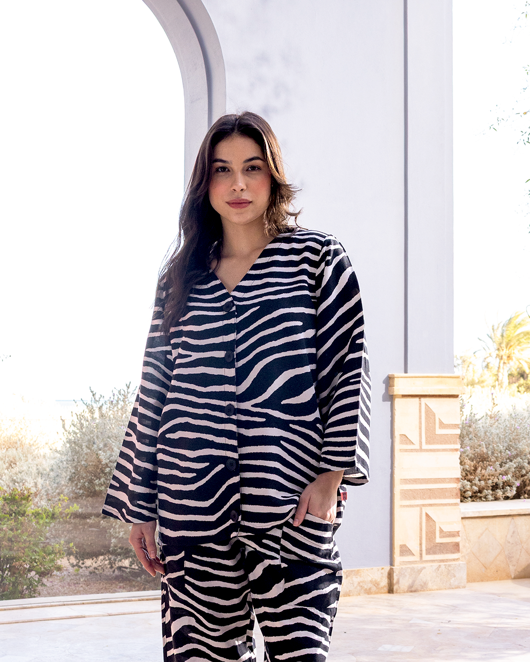 طقم كتان بزراير مطبوع