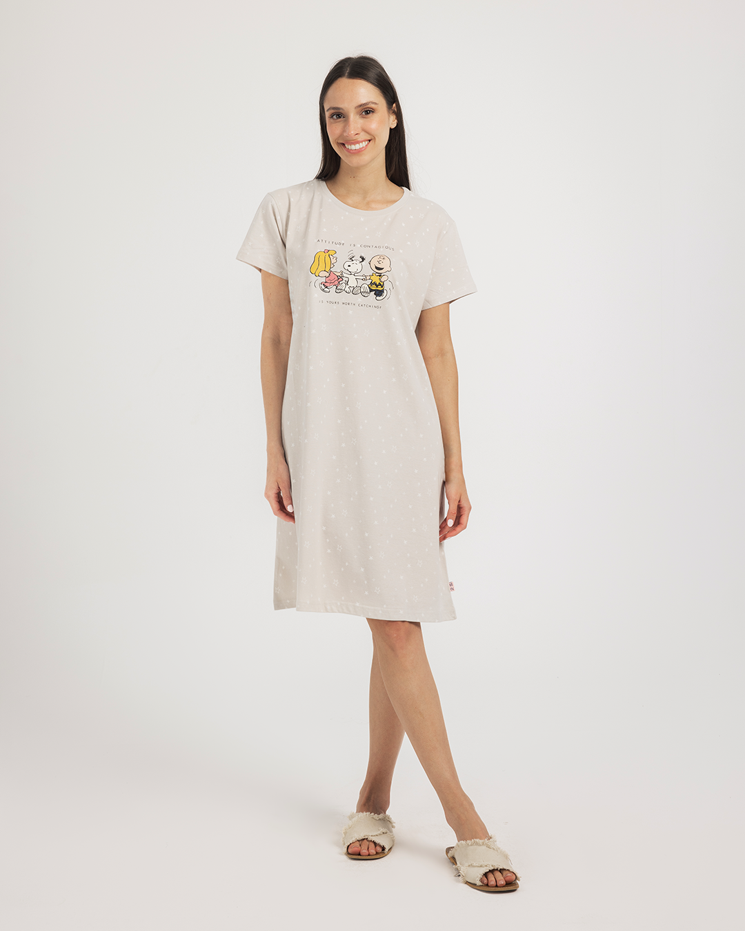 Snoopy and friends stars قميص حريمي نص كم