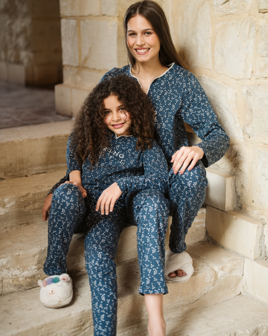 tiny roses بيجاما بناتي كُم طويل