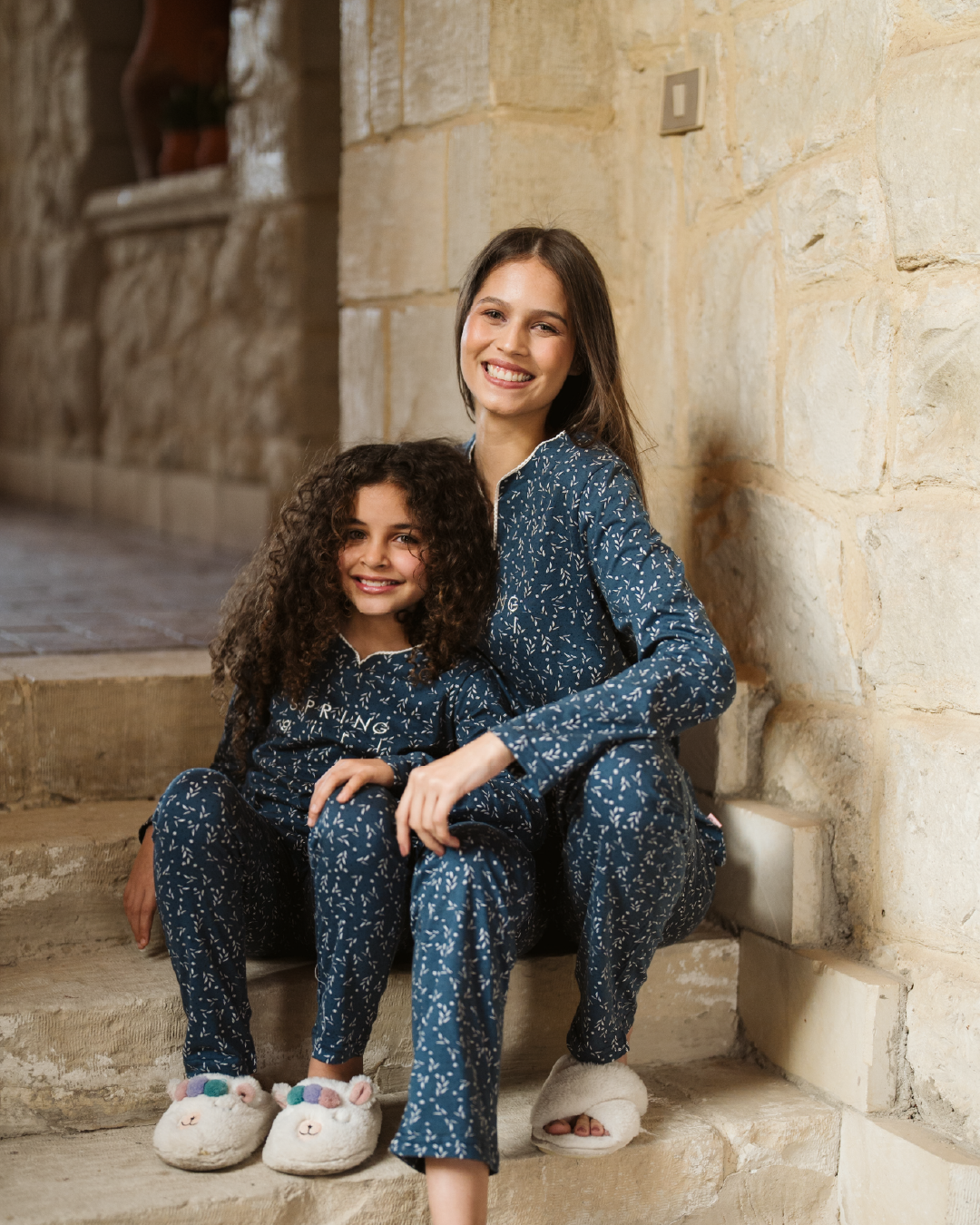 tiny roses بيجاما بناتي كُم طويل