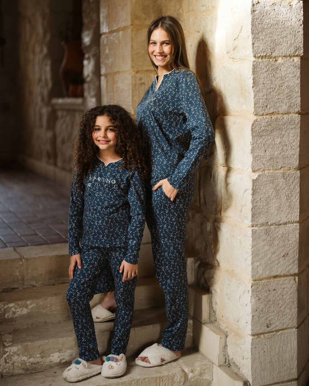 tiny roses بيجاما بناتي كُم طويل