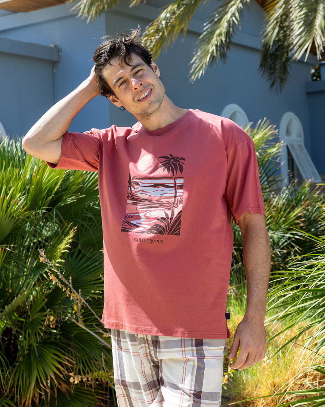 بيجاما شورت نسيج و توب نص كم وجهة نظر اخرى