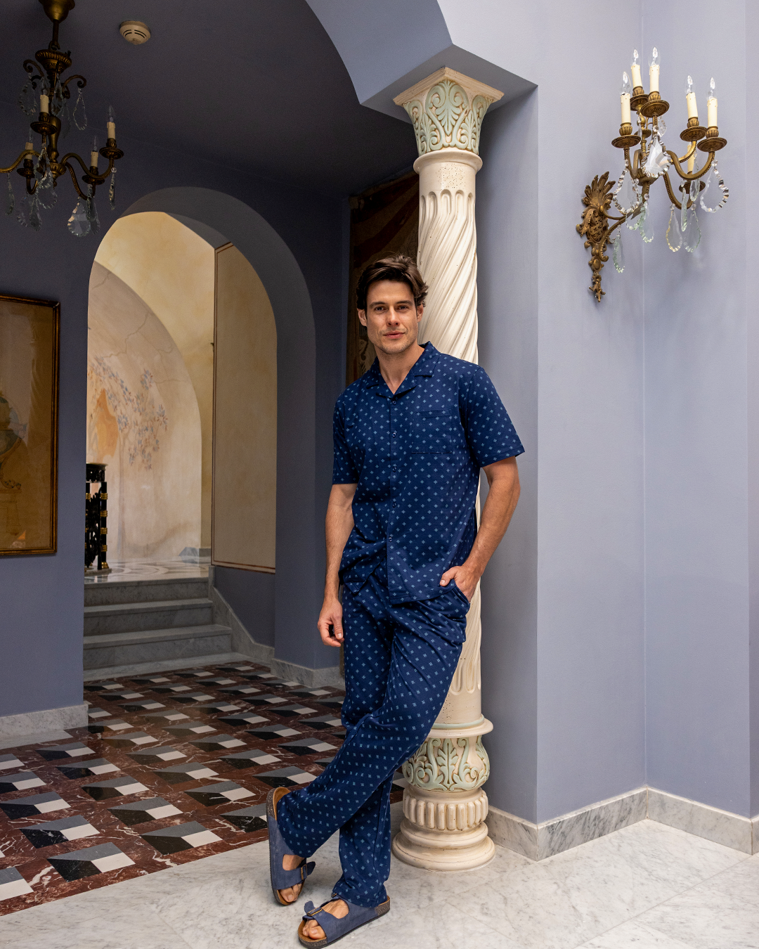 بيجاما قطن كلاسيك نص كم و بنطلون نقط