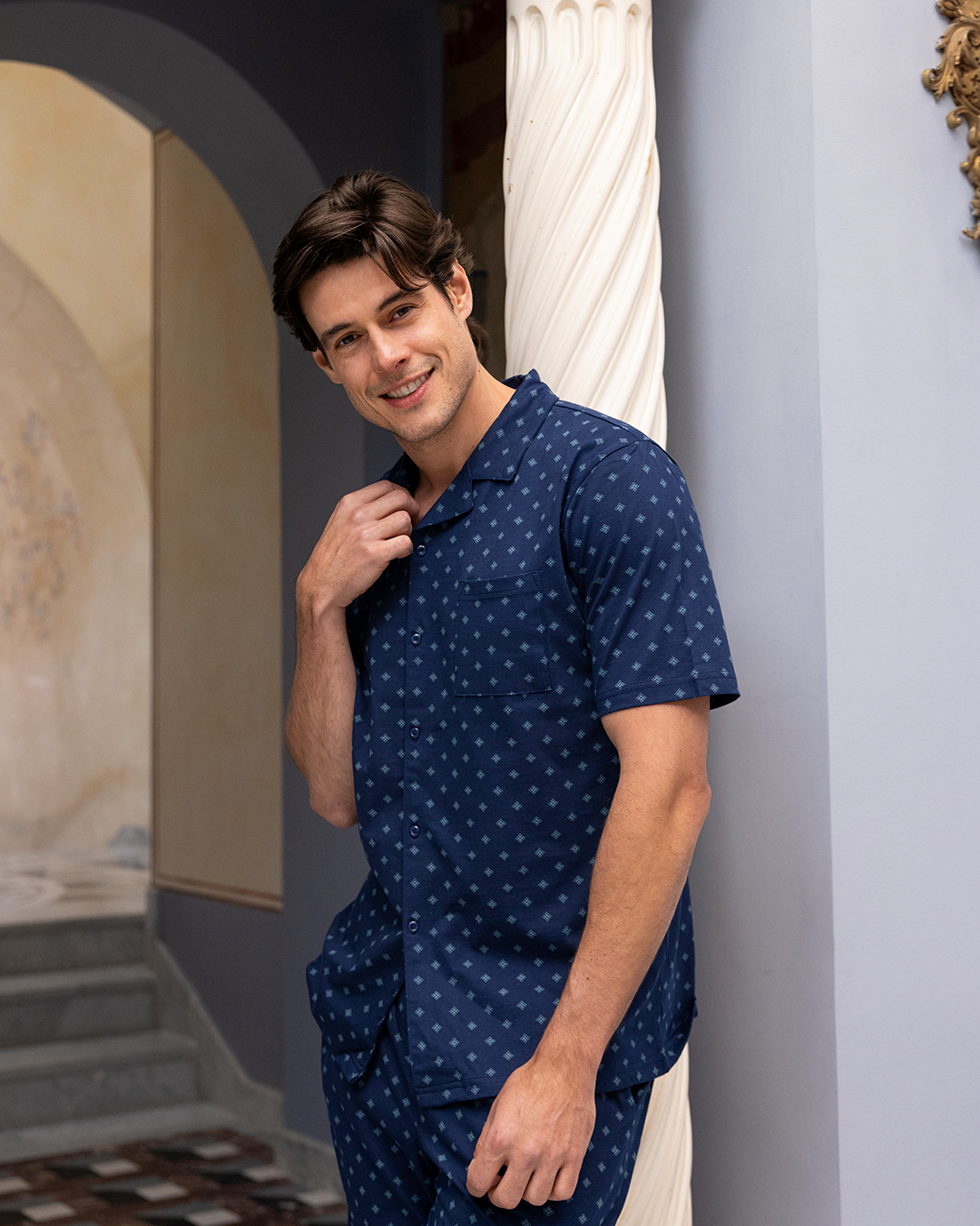 بيجاما قطن كلاسيك نص كم و بنطلون نقط