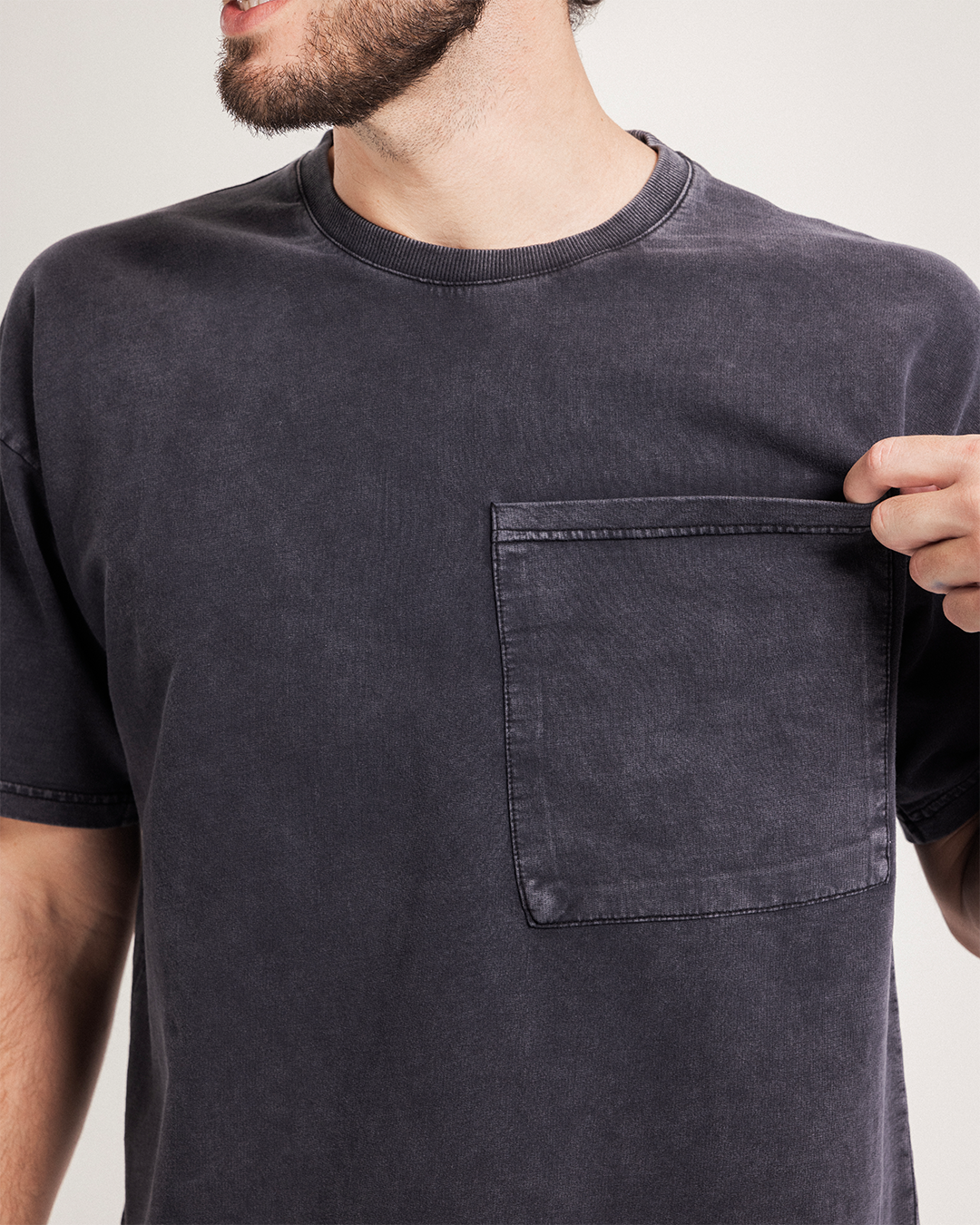 طقم شورت سمر ميلتون نص كم و جيب كبير