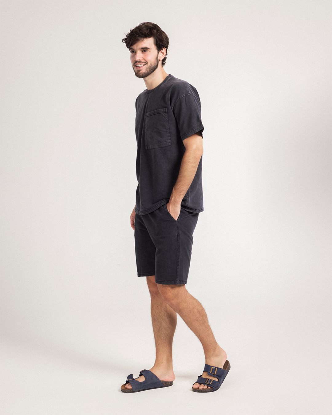 طقم شورت سمر ميلتون نص كم و جيب كبير