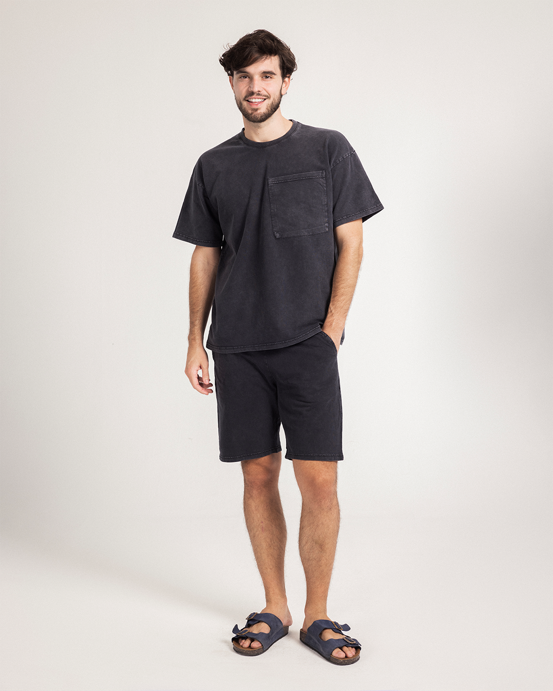 طقم شورت سمر ميلتون نص كم و جيب كبير