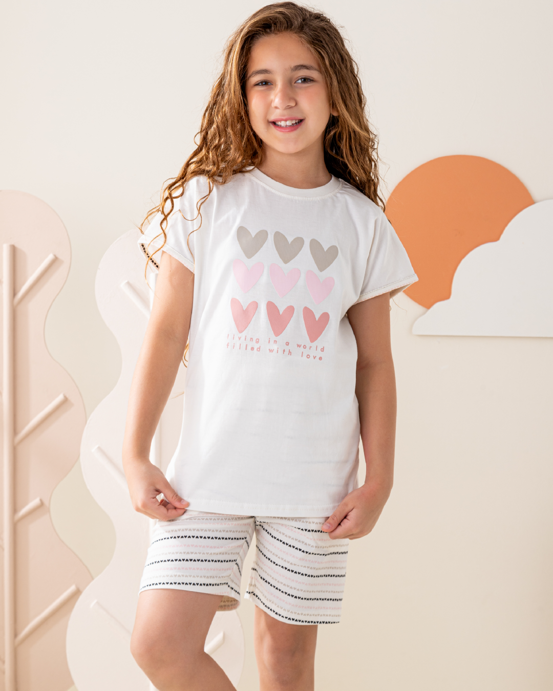 بيجاما شورت قطن و توب كم ساقط مع طباعه قلوب