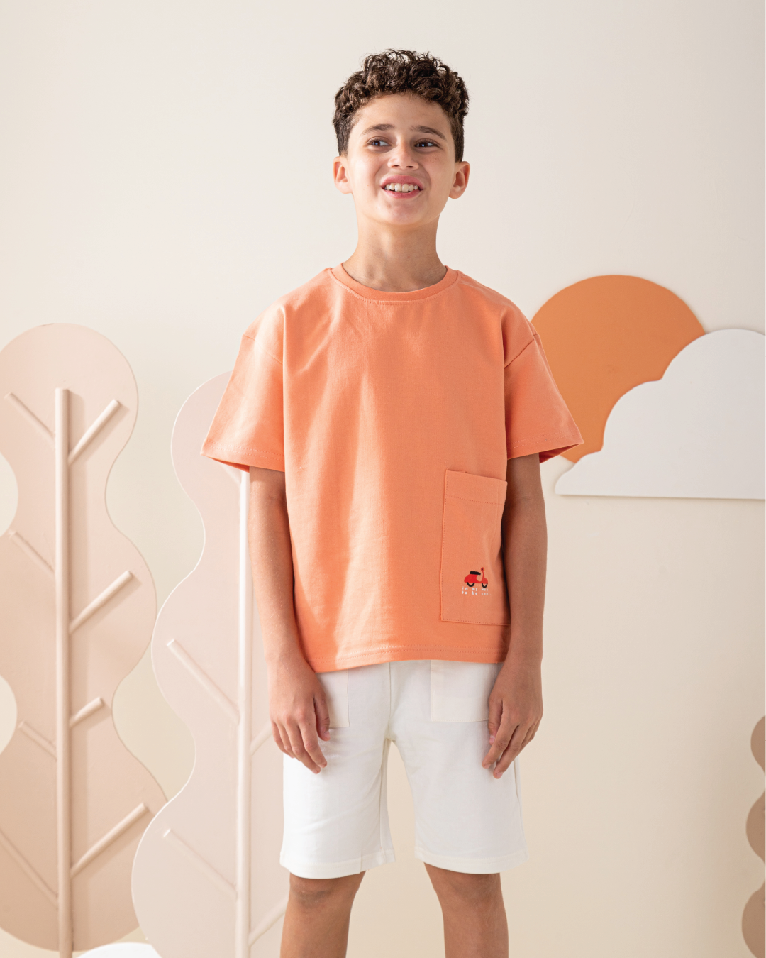 بيجاما شورت سمر ميلتون و توب نص كًم مع جيب كبير على الجنب