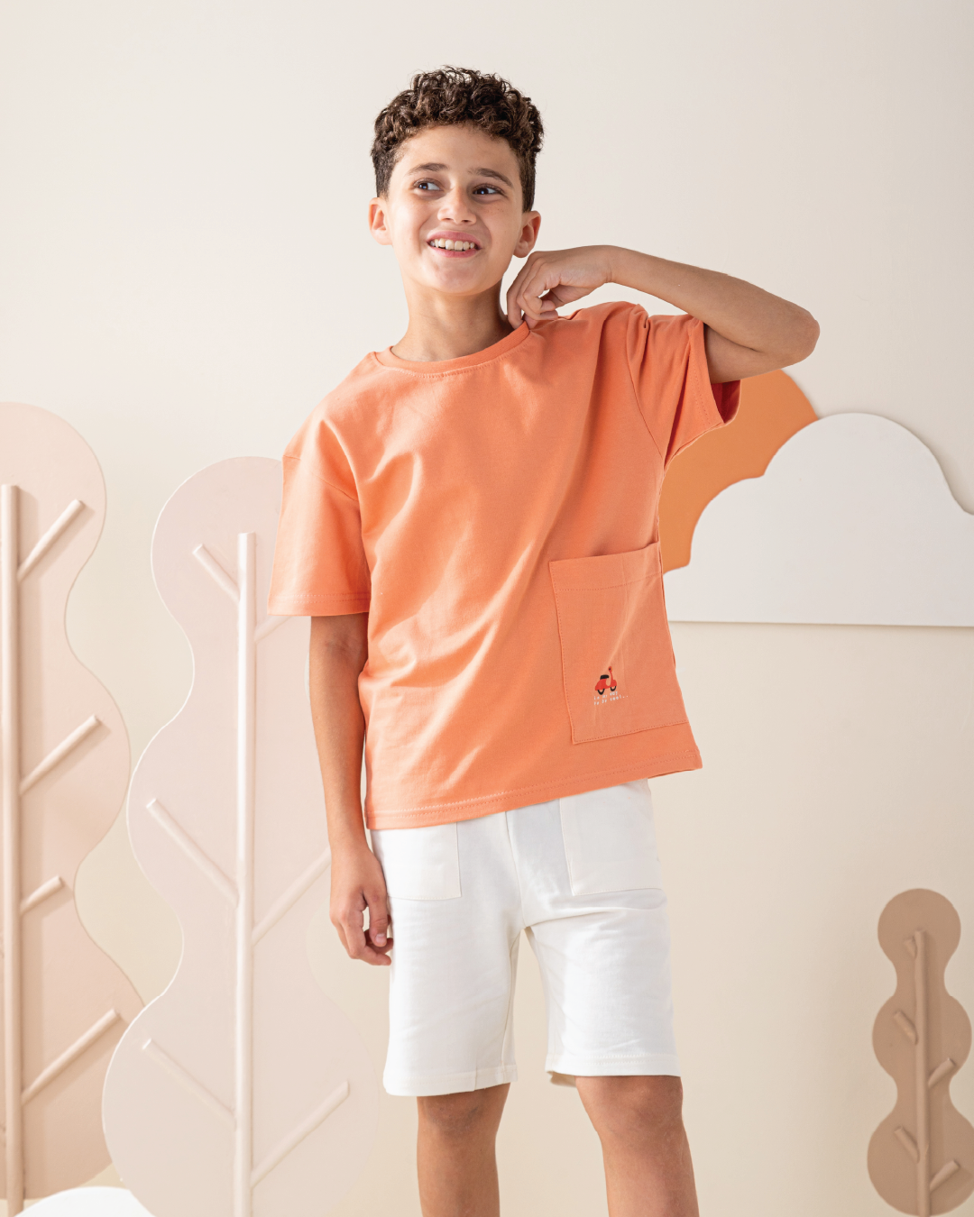 بيجاما شورت سمر ميلتون و توب نص كًم مع جيب كبير على الجنب