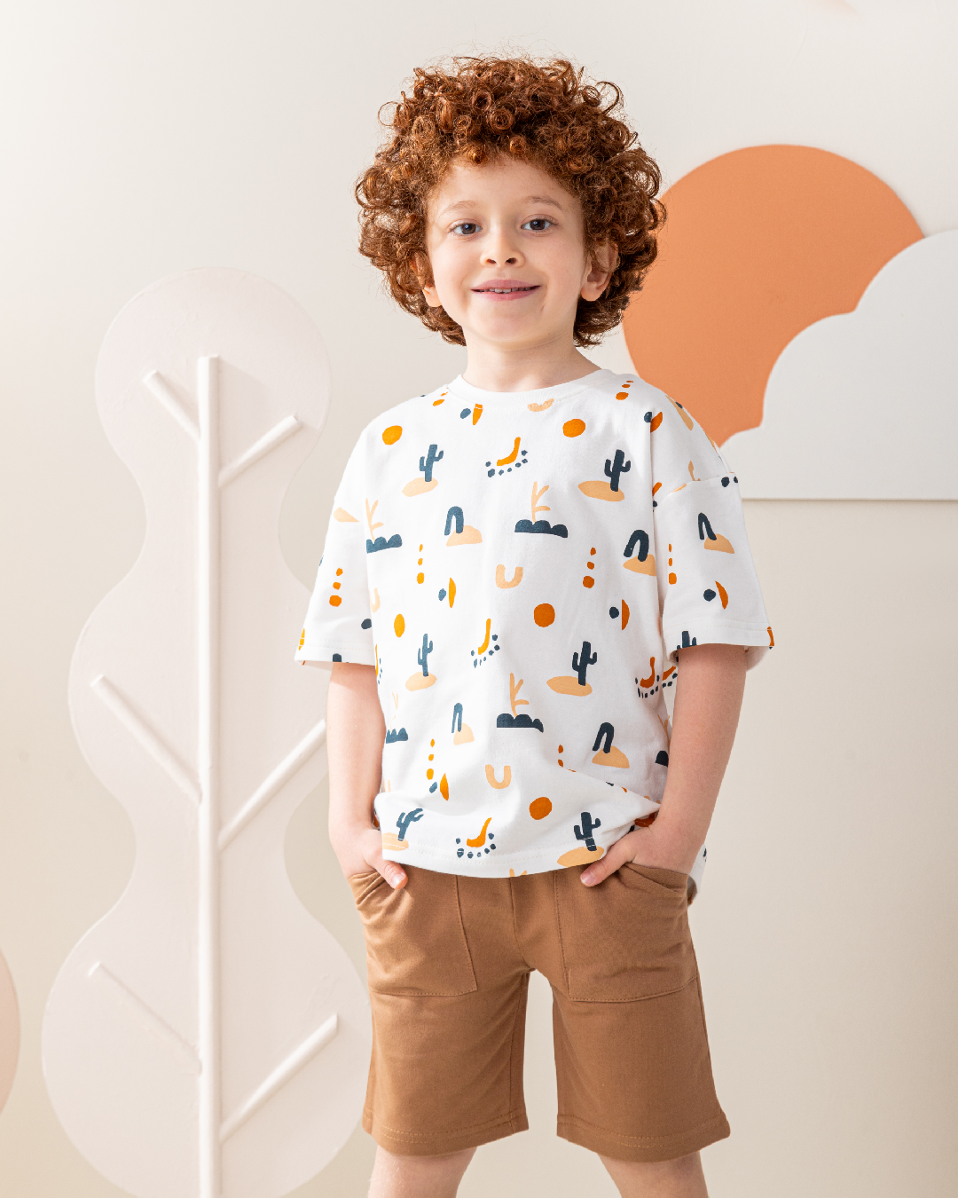 Abstract boy 'pajamas, half sleeves and shorts summer melton